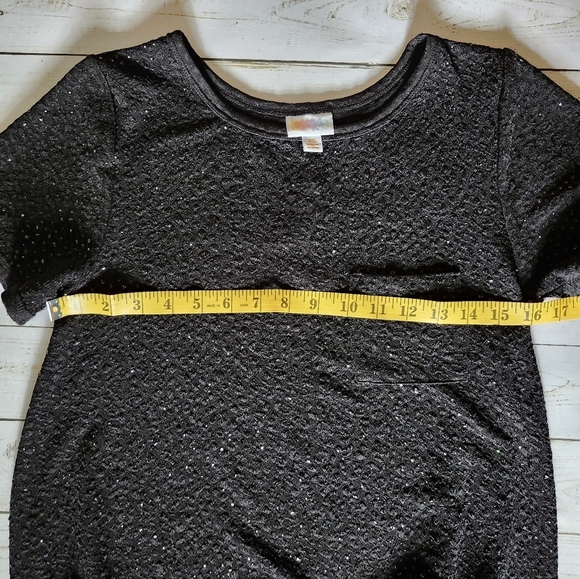 LuLaRoe Carly Hi-Low Black Sparkle Swing Dress Size X-Small - Picture 7 of 8